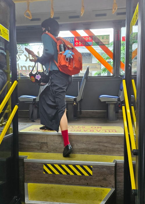 CH naik bus transjakarta